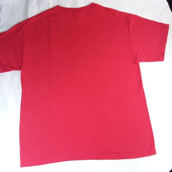 BAZINGA Big Bang Theory Sheldon Red T-Shirt - Picture 2 of 5